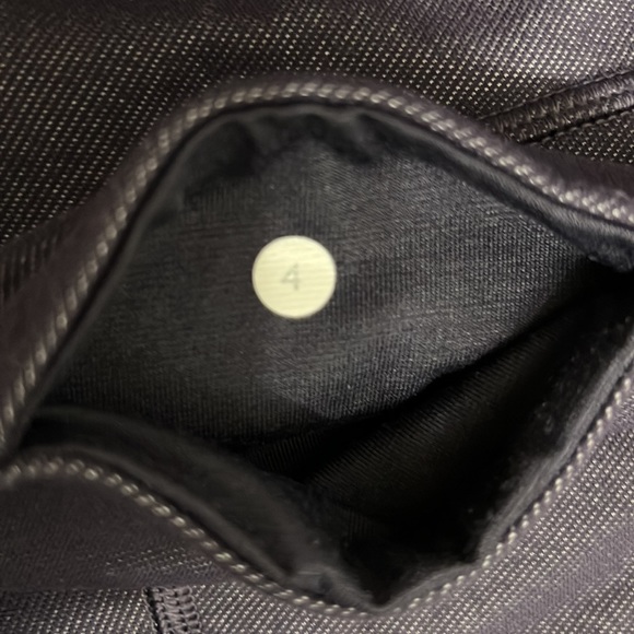 Lululemon leggings straight leg - Picture 3 of 7